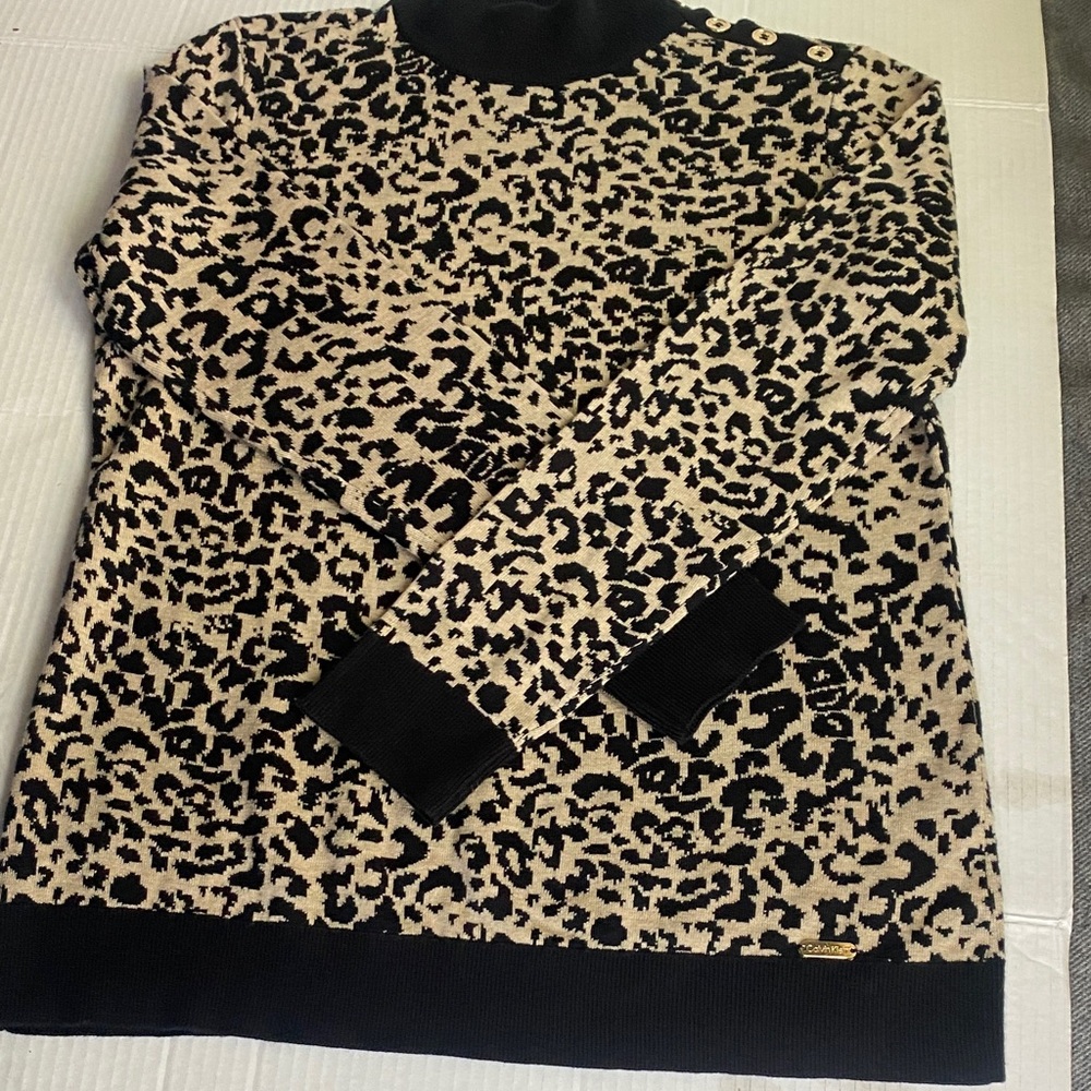 Calvin Klein Black and Cream Leopard Print Sweater